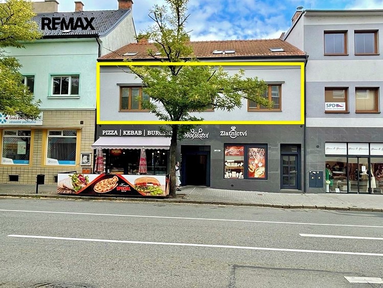 Pronájem kanceláře 155 m² - foto 3