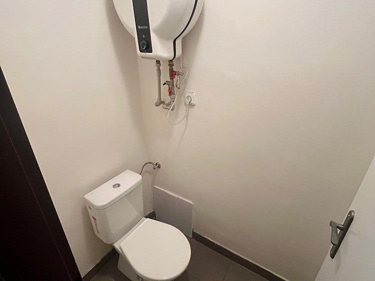 Pronájem výrobní haly, prostoru 140 m² - foto 8