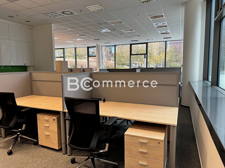Pronájem kanceláře 780 m² - foto 2