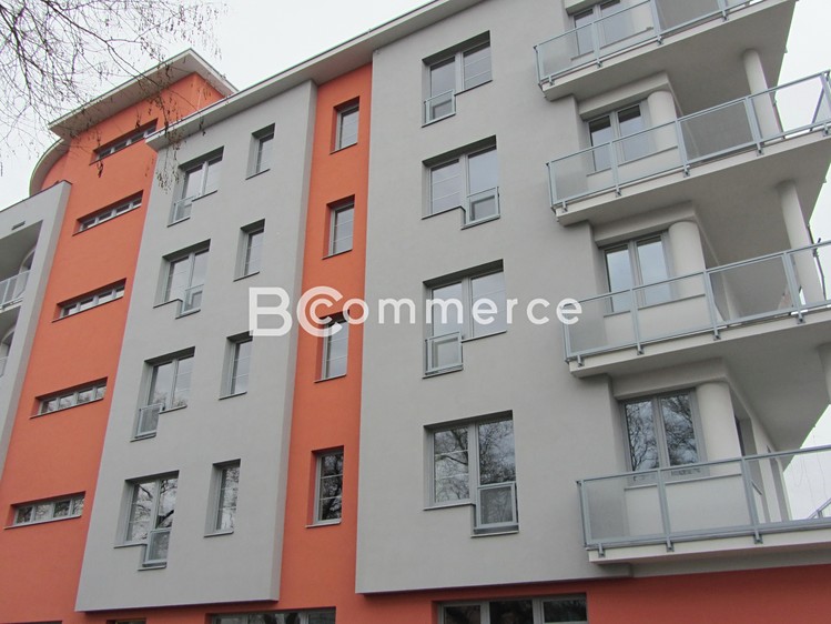 Pronájem kanceláře 61 m² - foto 8