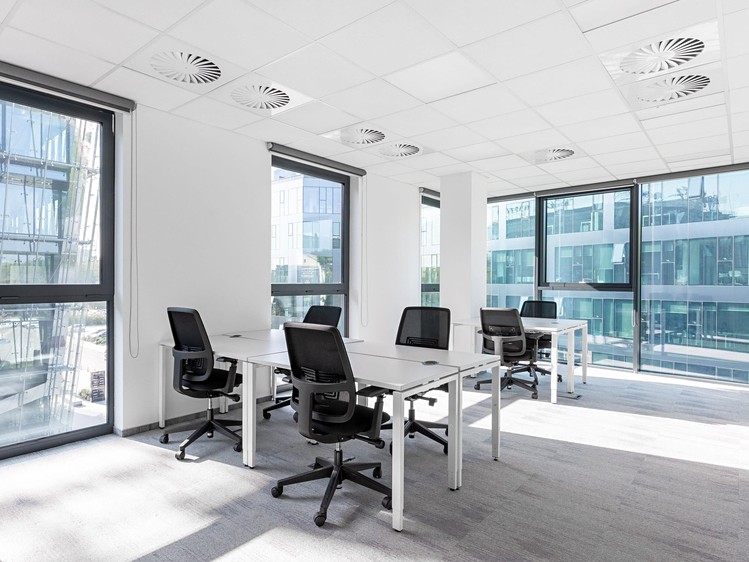 Pronájem kanceláře 75 m² - foto 1