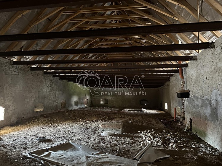 Pronájem skladového prostoru 400 m² - foto 4