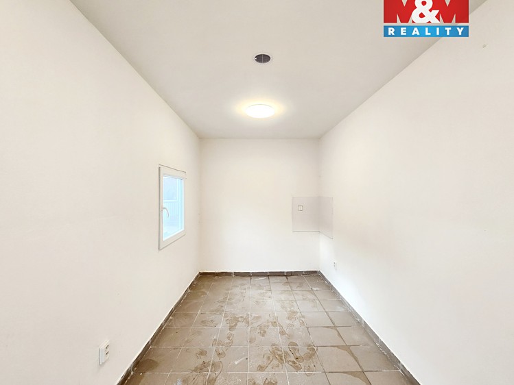 Pronájem obchodního prostoru 38 m² - foto 6