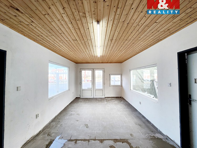Pronájem obchodního prostoru 38 m² - foto 5