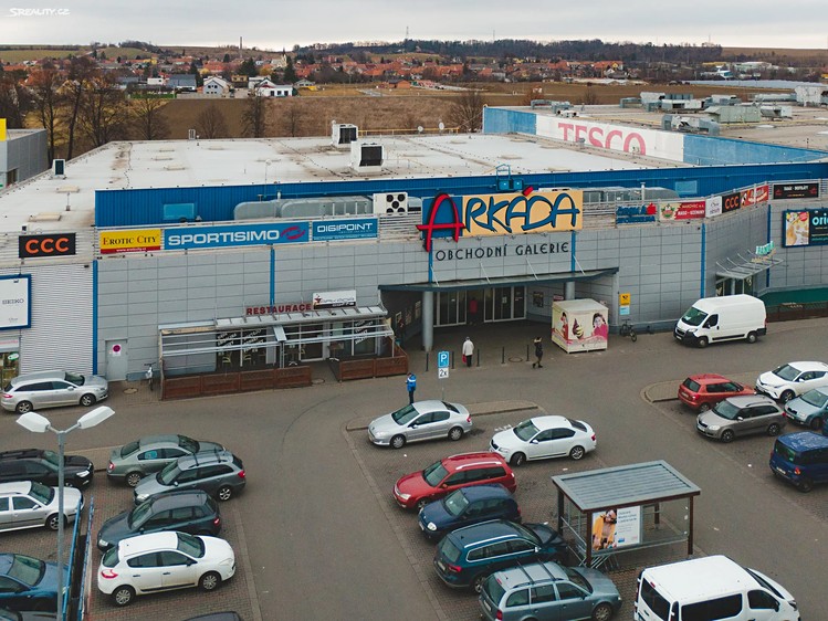 Pronájem obchodního prostoru 106 m² - foto 1