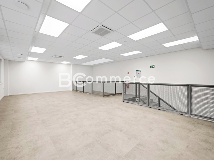 Pronájem obchodního prostoru 203 m² - foto 5