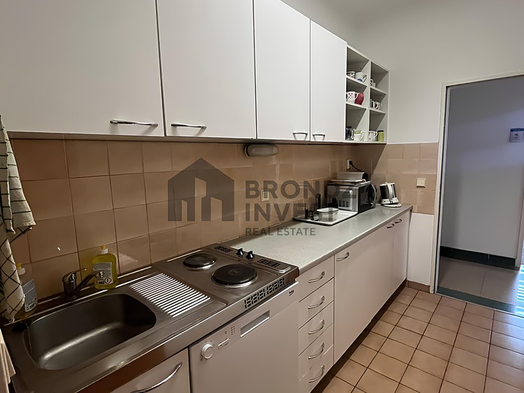 Pronájem kanceláře 14 m² - foto 3