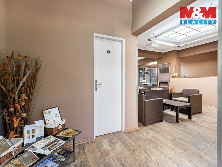 Pronájem obchodního prostoru 75 m² - foto 8