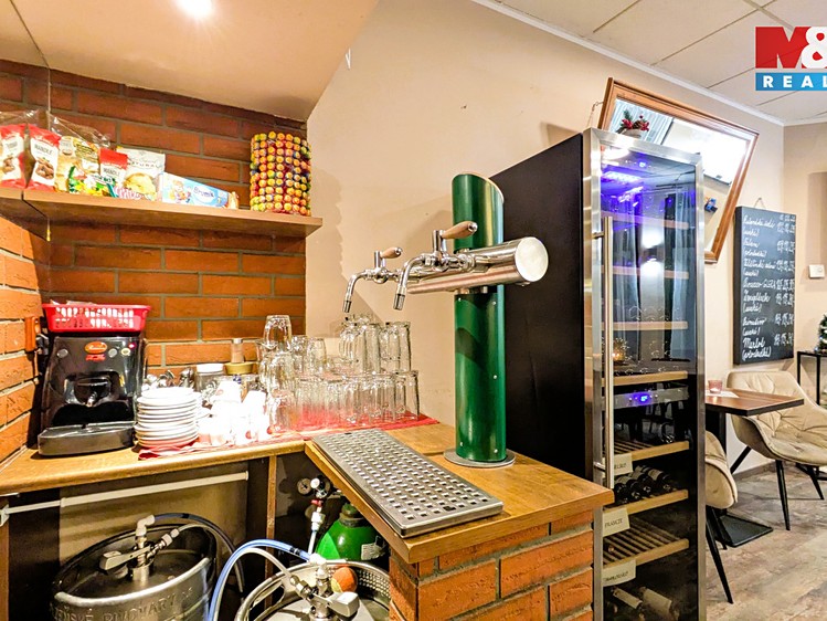 Pronájem obchodního prostoru 76 m² - foto 8