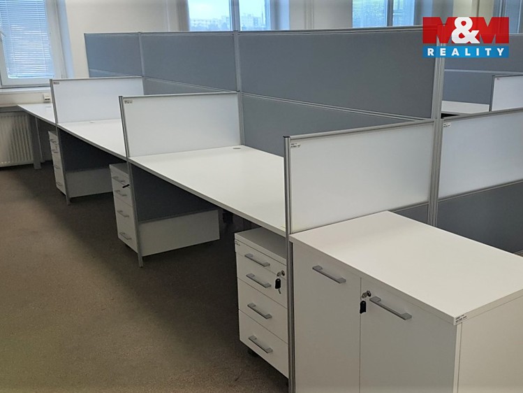 Pronájem kanceláře 300 m² - foto 5