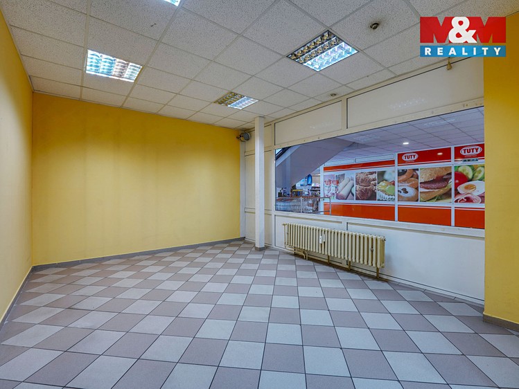 Pronájem obchodního prostoru 133 m² - foto 4