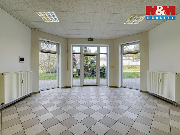 Pronájem obchodního prostoru 133 m² - foto 3