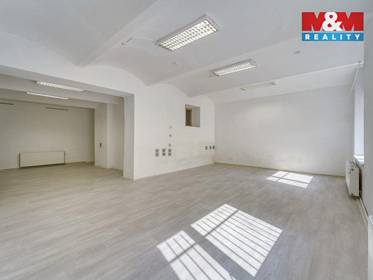 Pronájem kanceláře 167 m² - foto 3