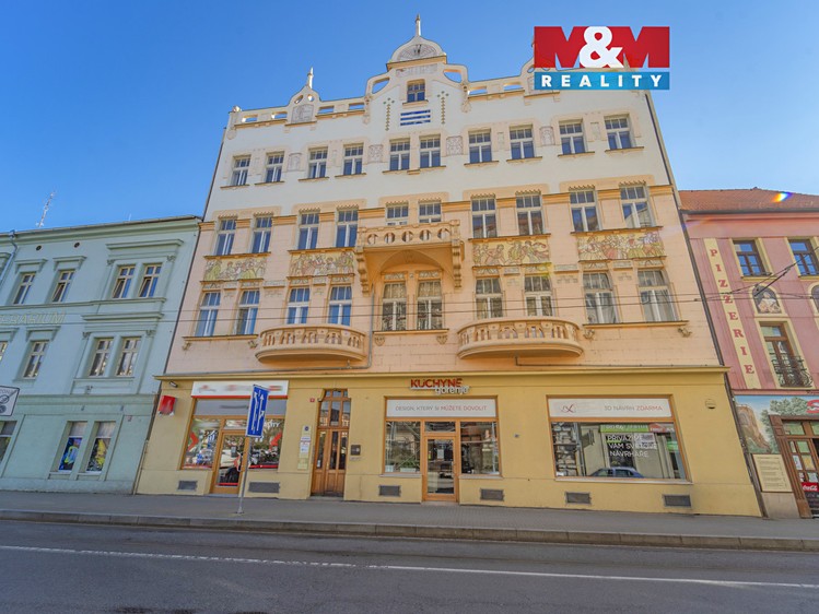 Pronájem kanceláře 167 m² - foto 1