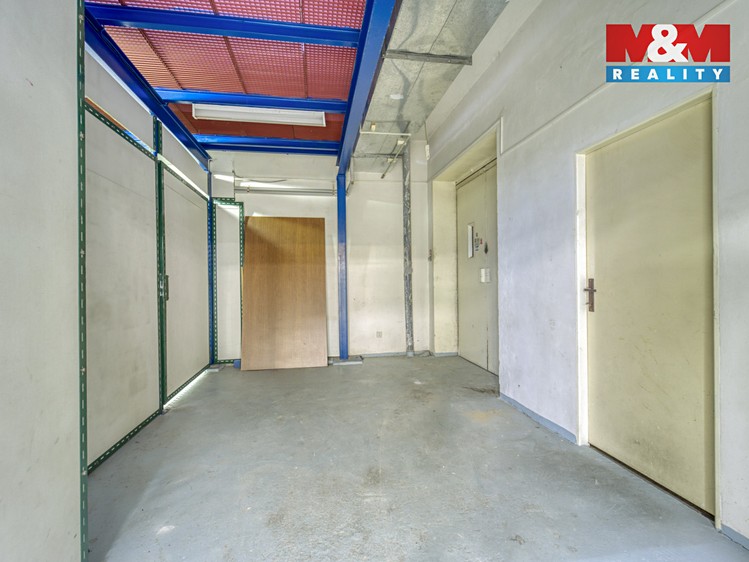 Pronájem obchodního prostoru 458 m² - foto 8