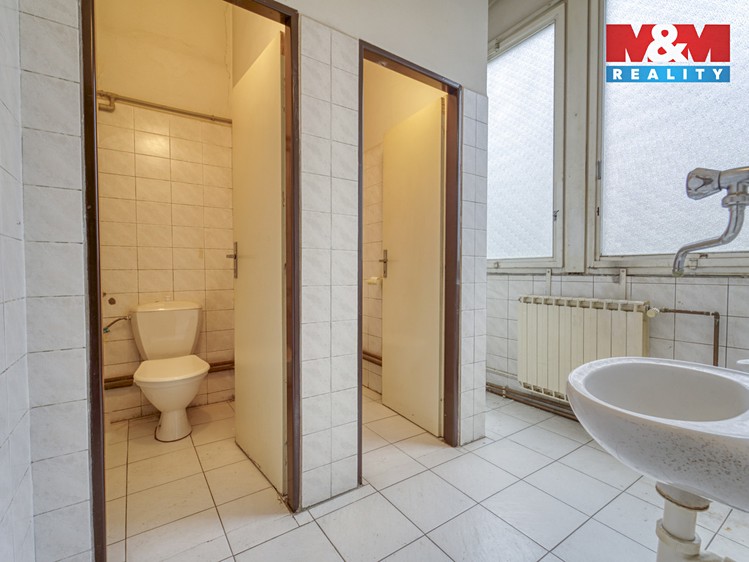 Pronájem obchodního prostoru 458 m² - foto 6