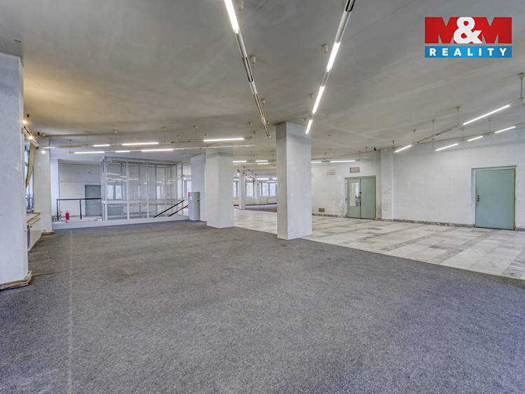 Pronájem výrobní haly, prostoru 641 m² - foto 4