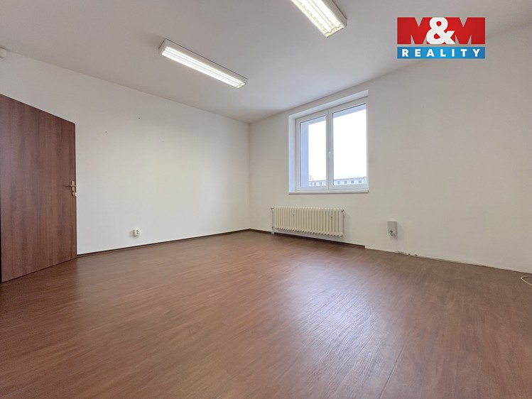Pronájem kanceláře 18 m² - foto 2