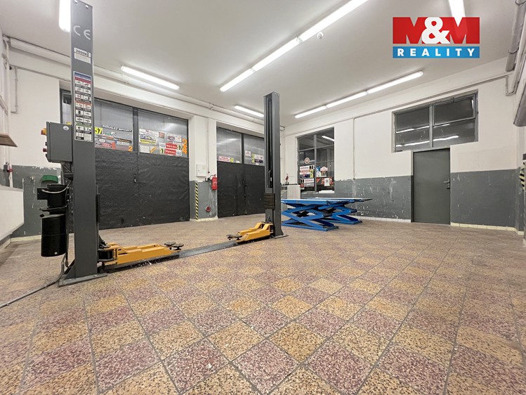 Pronájem obchodního prostoru 51 m² - foto 2