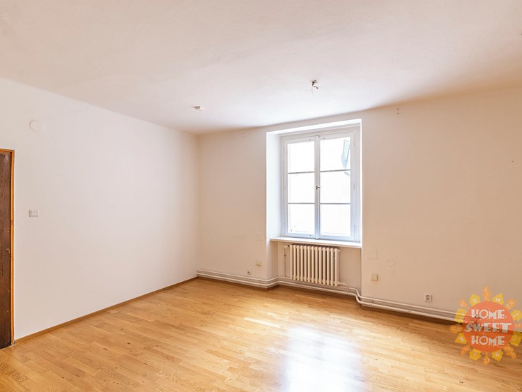 Pronájem kanceláře 21 m² - foto 2