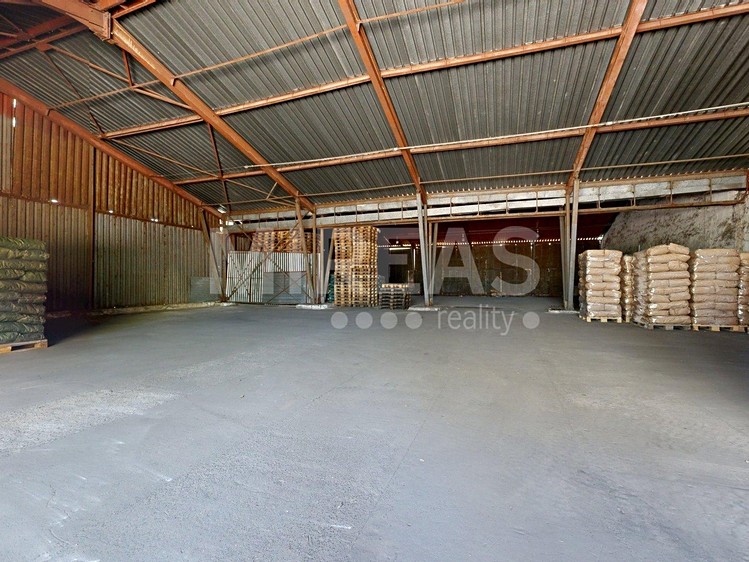 Pronájem skladového prostoru 760 m² - foto 2