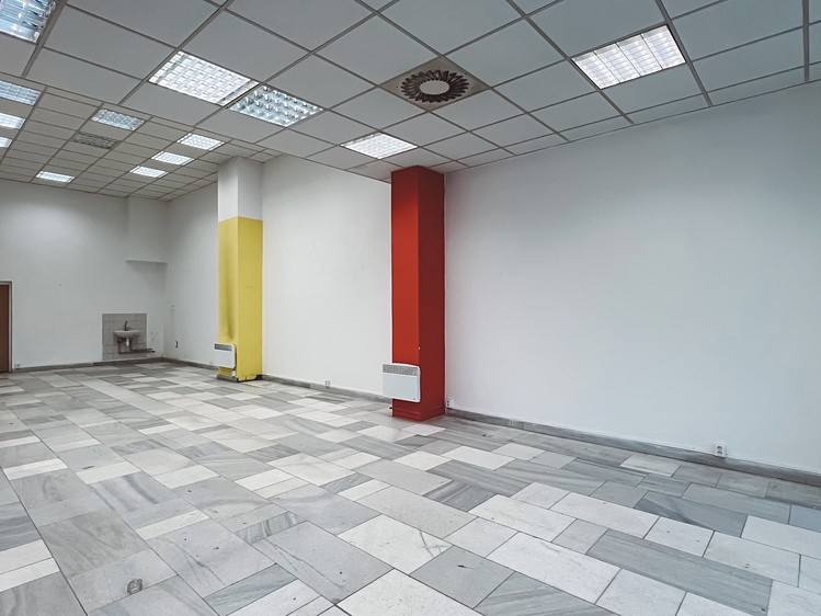 Pronájem obchodního prostoru 84 m² - foto 1