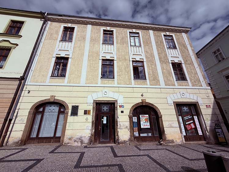 Pronájem kanceláře 77 m² - foto 5