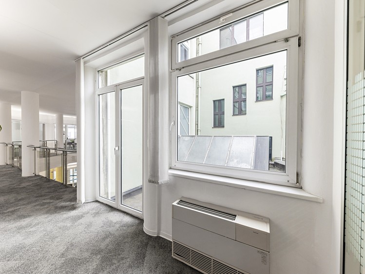 Pronájem kanceláře 21 m² - foto 6