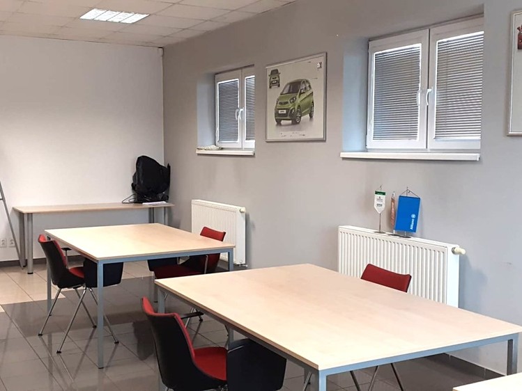 Pronájem kanceláře 130 m² - foto 7