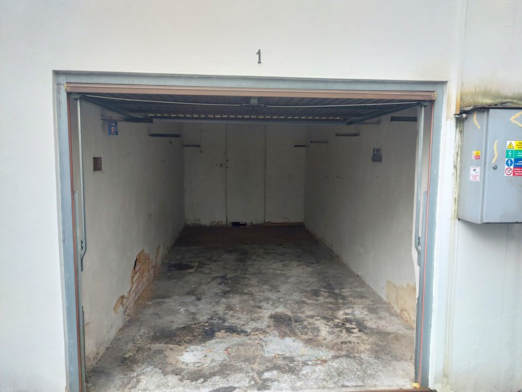 Pronájem komerční nemovitosti 36 m² - foto 1