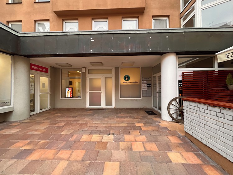 Pronájem kanceláře 32 m² - foto 2