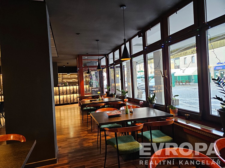 Pronájem restaurace 170 m² - foto 3
