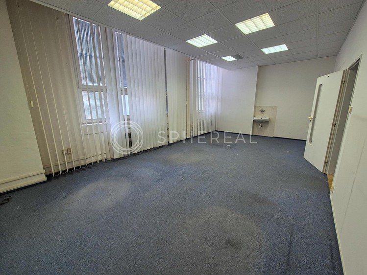 Pronájem kanceláře 1 200 m² - foto 5
