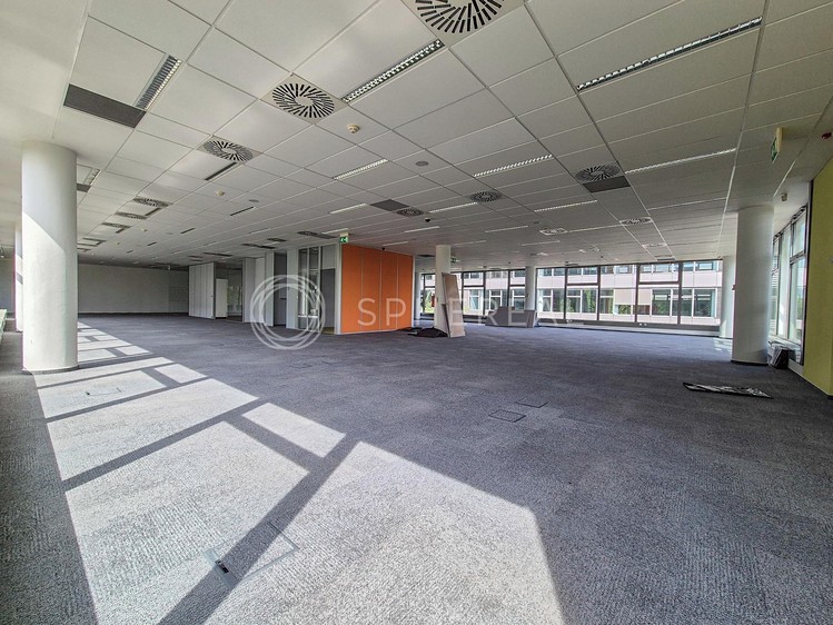 Pronájem kanceláře 571 m² - foto 5