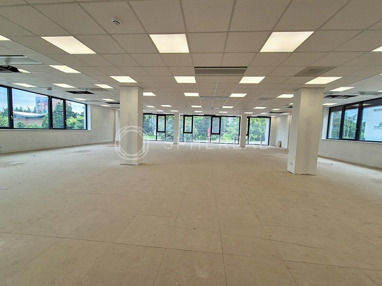Pronájem kanceláře 276 m² - foto 4