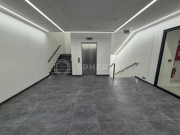 Pronájem kanceláře 276 m² - foto 7