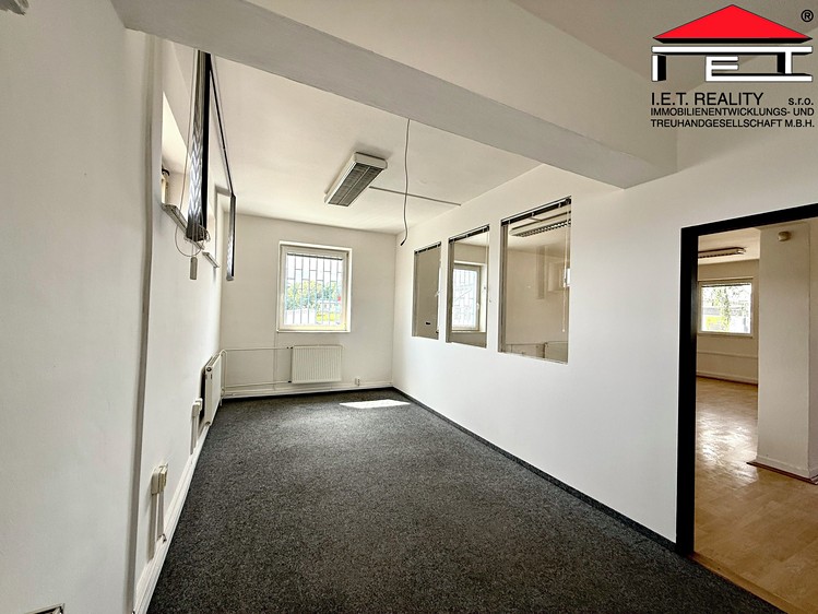 Pronájem výrobní haly, prostoru 565 m² - foto 6