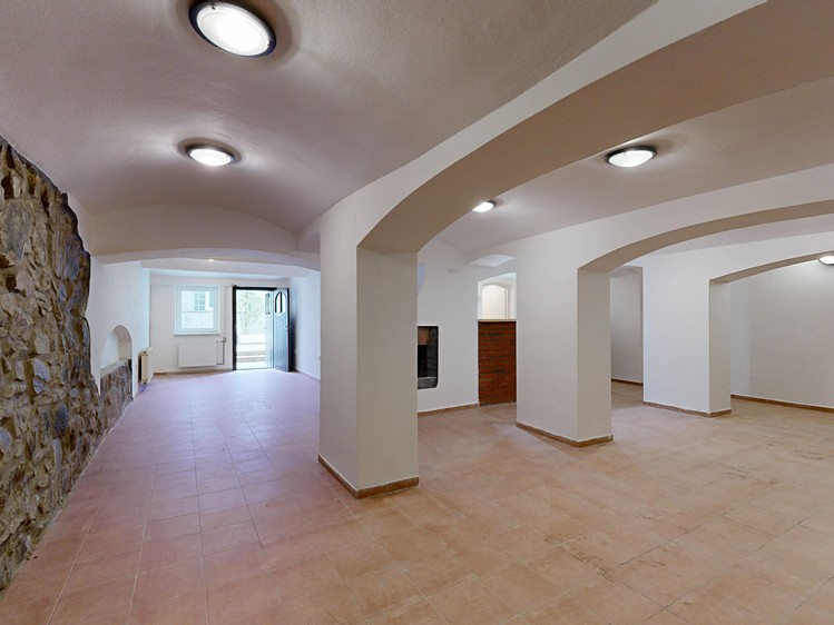 Pronájem komerční nemovitosti 120 m² - foto 6