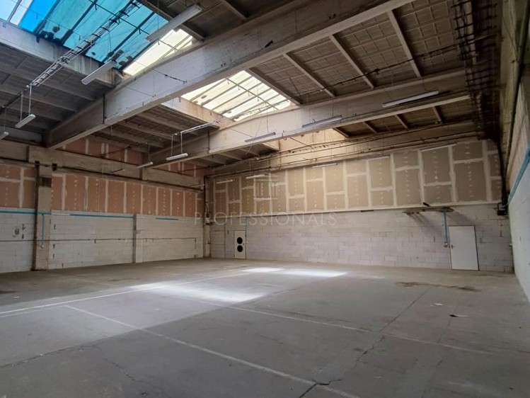 Pronájem skladového prostoru 489 m² - foto 2