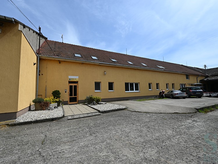 Pronájem kanceláře 50 m² - foto 7