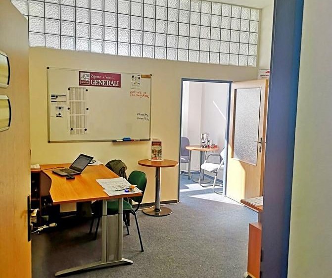 Pronájem kanceláře 28 m² - foto 3