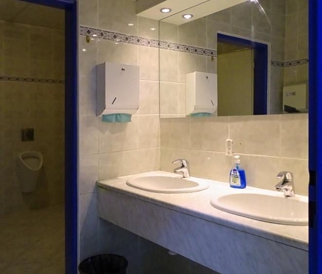 Pronájem kanceláře 28 m² - foto 8