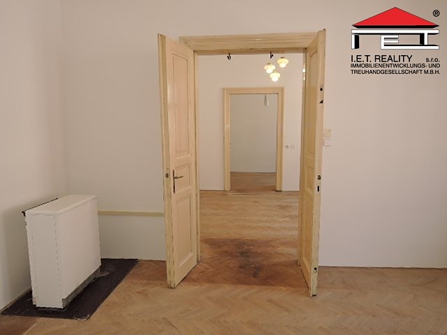Pronájem kanceláře 82 m² - foto 3