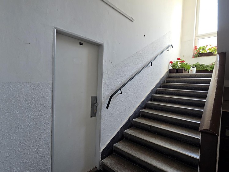 Pronájem kanceláře 37 m² - foto 4