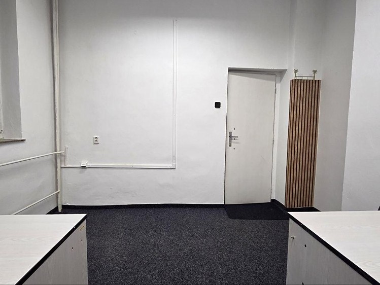 Pronájem kanceláře 37 m² - foto 3