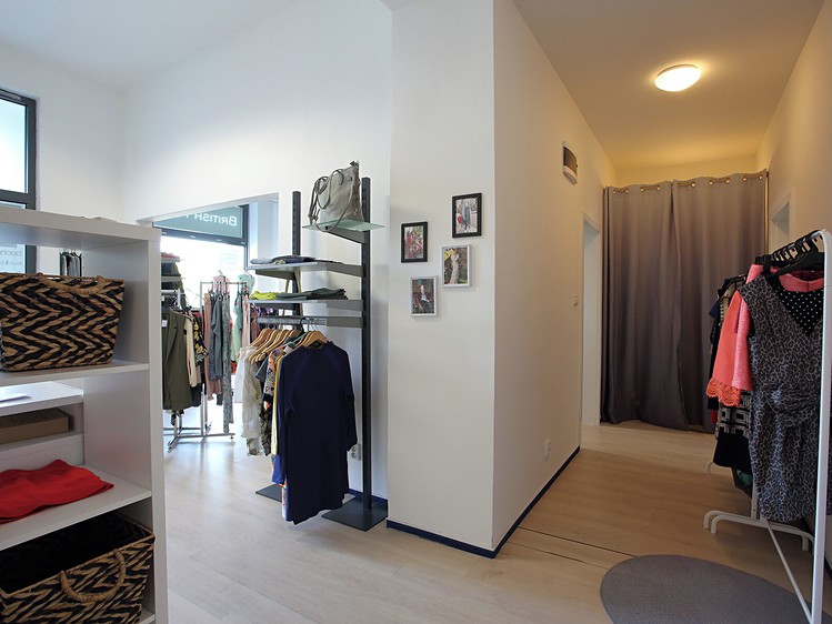 Pronájem obchodního prostoru 70 m² - foto 4