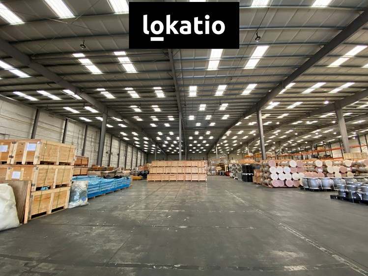 Pronájem skladového prostoru 2 304 m² - foto 1