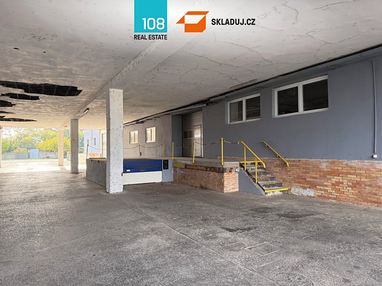 Pronájem skladového prostoru 950 m² - foto 7