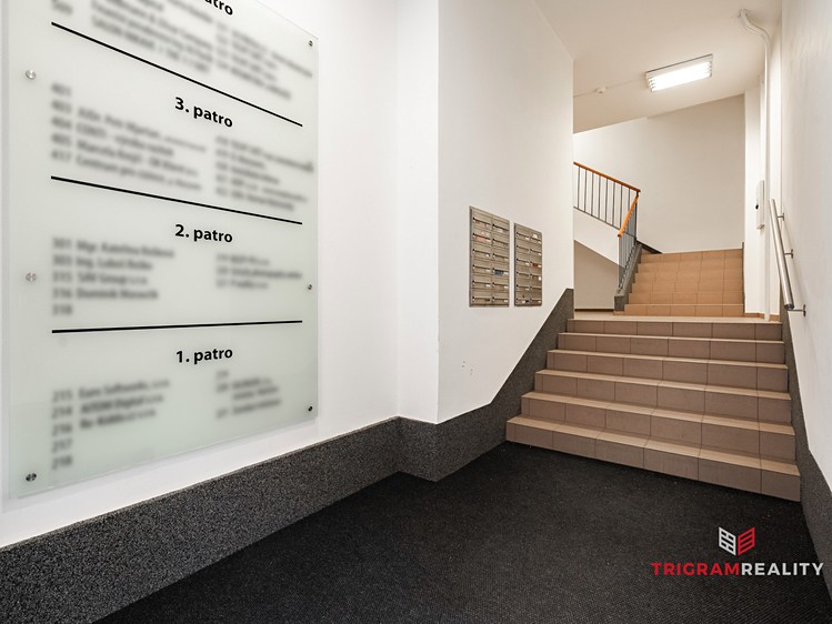 Pronájem kanceláře 31 m² - foto 3