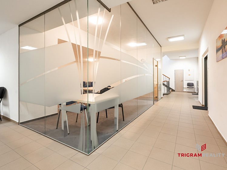 Pronájem kanceláře 31 m² - foto 7